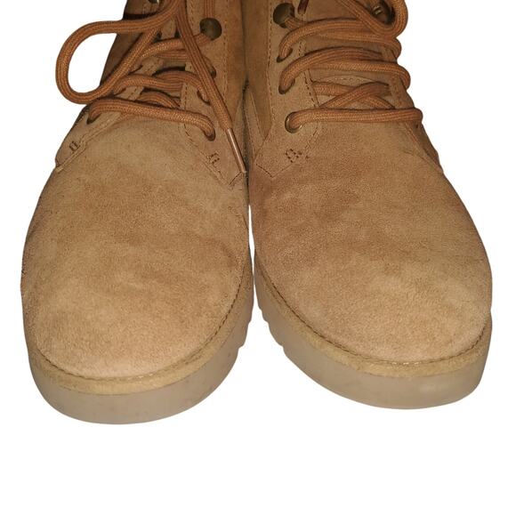 UGG Women’s Size 8 Bethany Shearling Lined Boot Chestnut Brown 1012532 - Picture 2 of 9